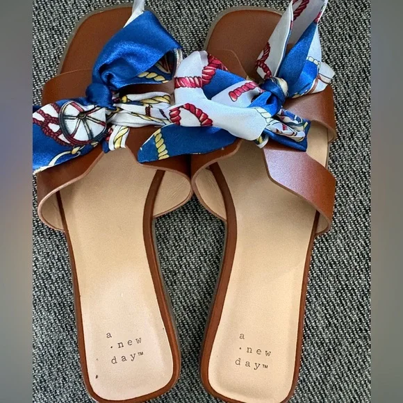 A New Day™ Women's Nina Slide Sandals in Cognac w/ Ribbon Bow in Size 7 - Picture 2 of 3